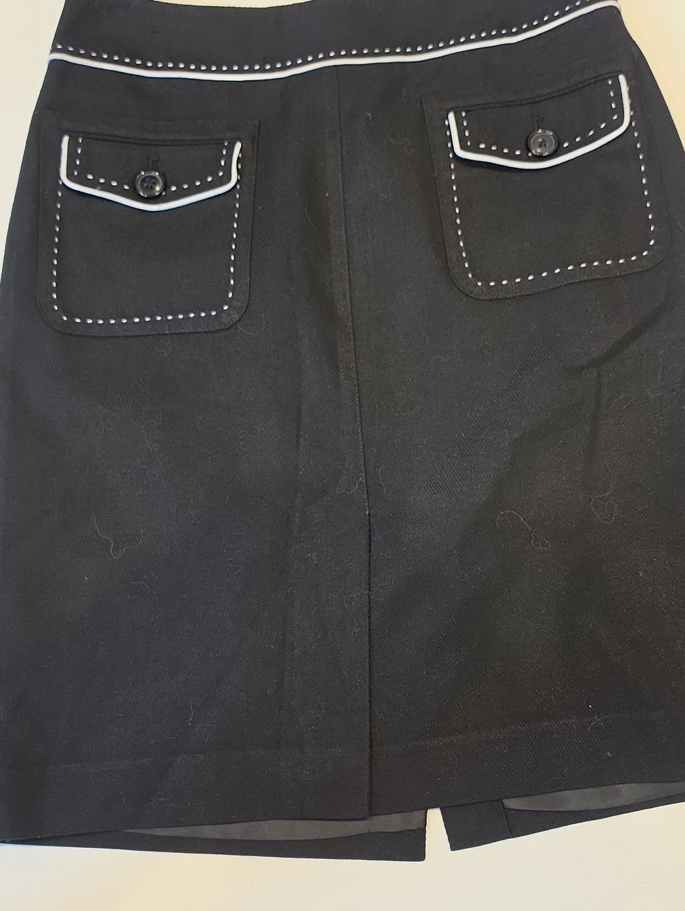 Ann Taylor Fully Lined Black Skirt with White Piping & Pocket Flaps